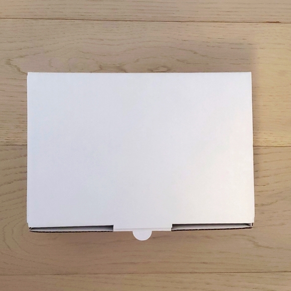 Chanel Box - Picture 2 of 2